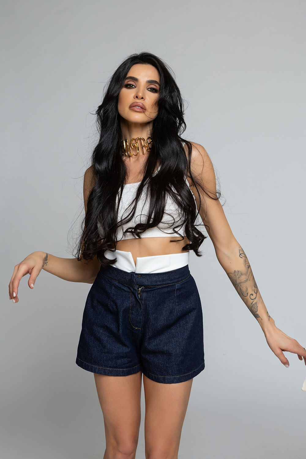 Pantaloni scurți Nikole 6808