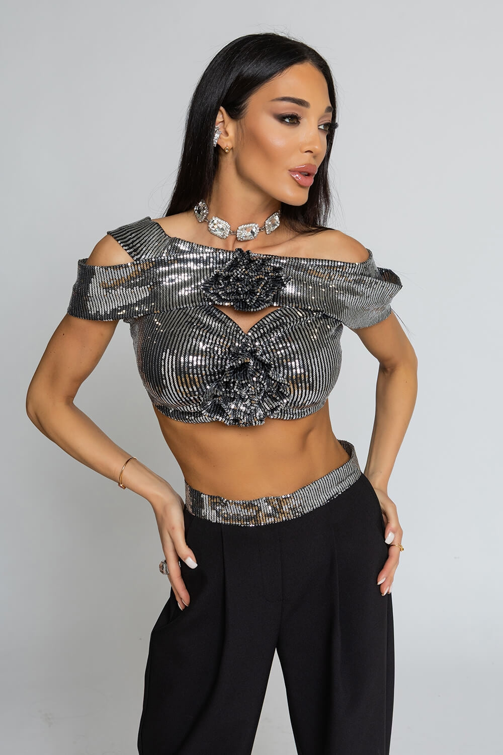 Nikole Sets 8979