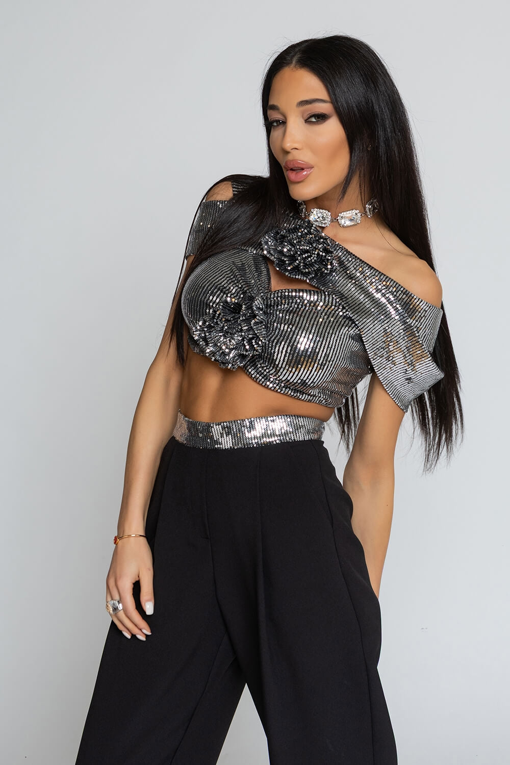 Nikole Sets 8979