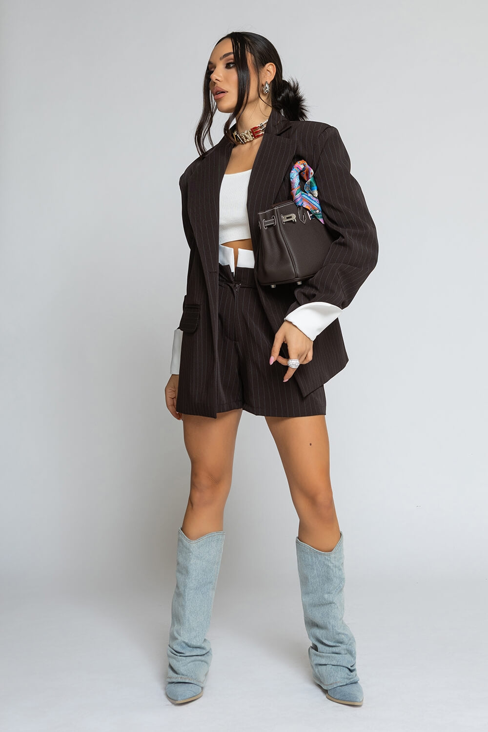 Pantaloni scurţi Nikole 6809