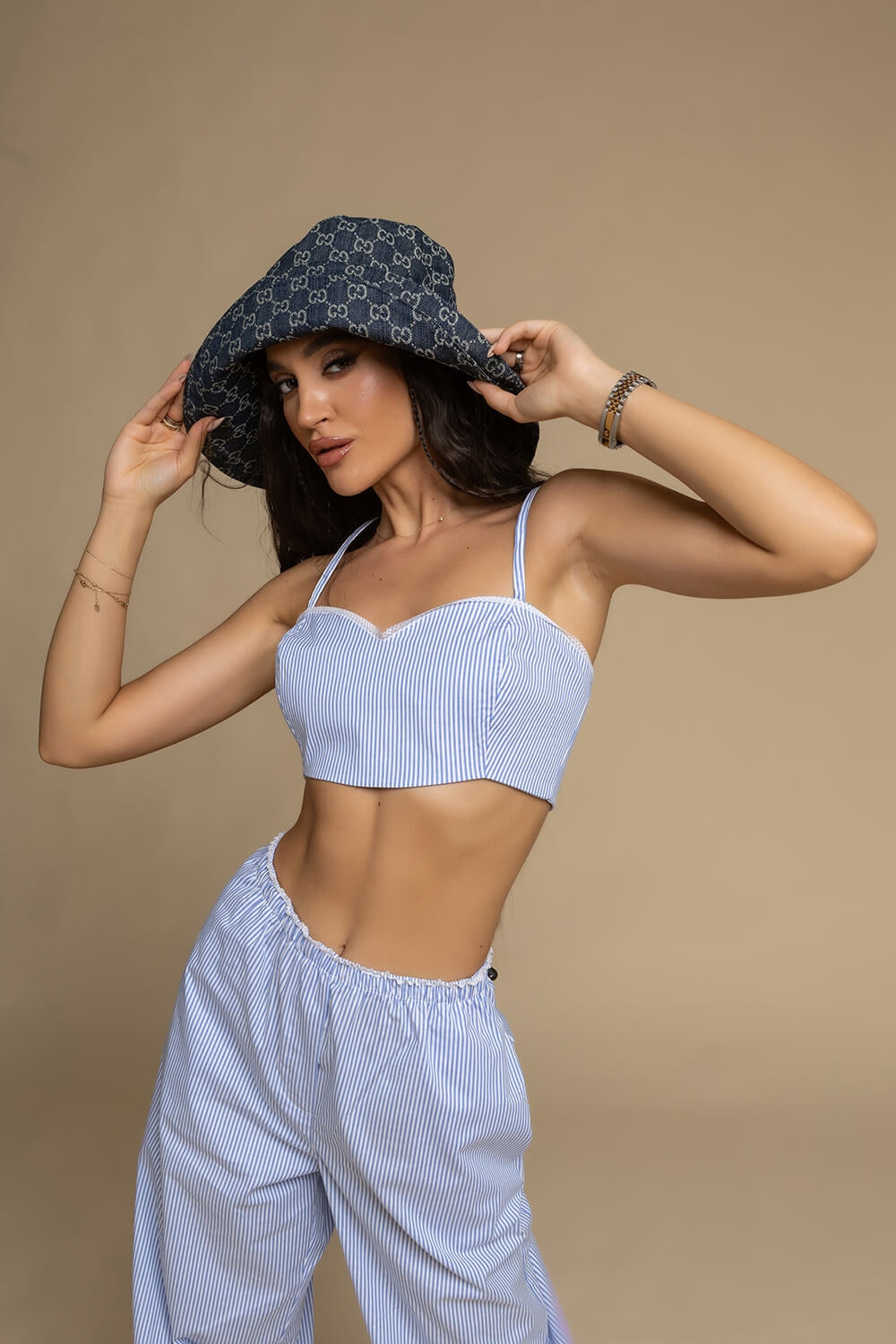 Seturi Nikole 9009
