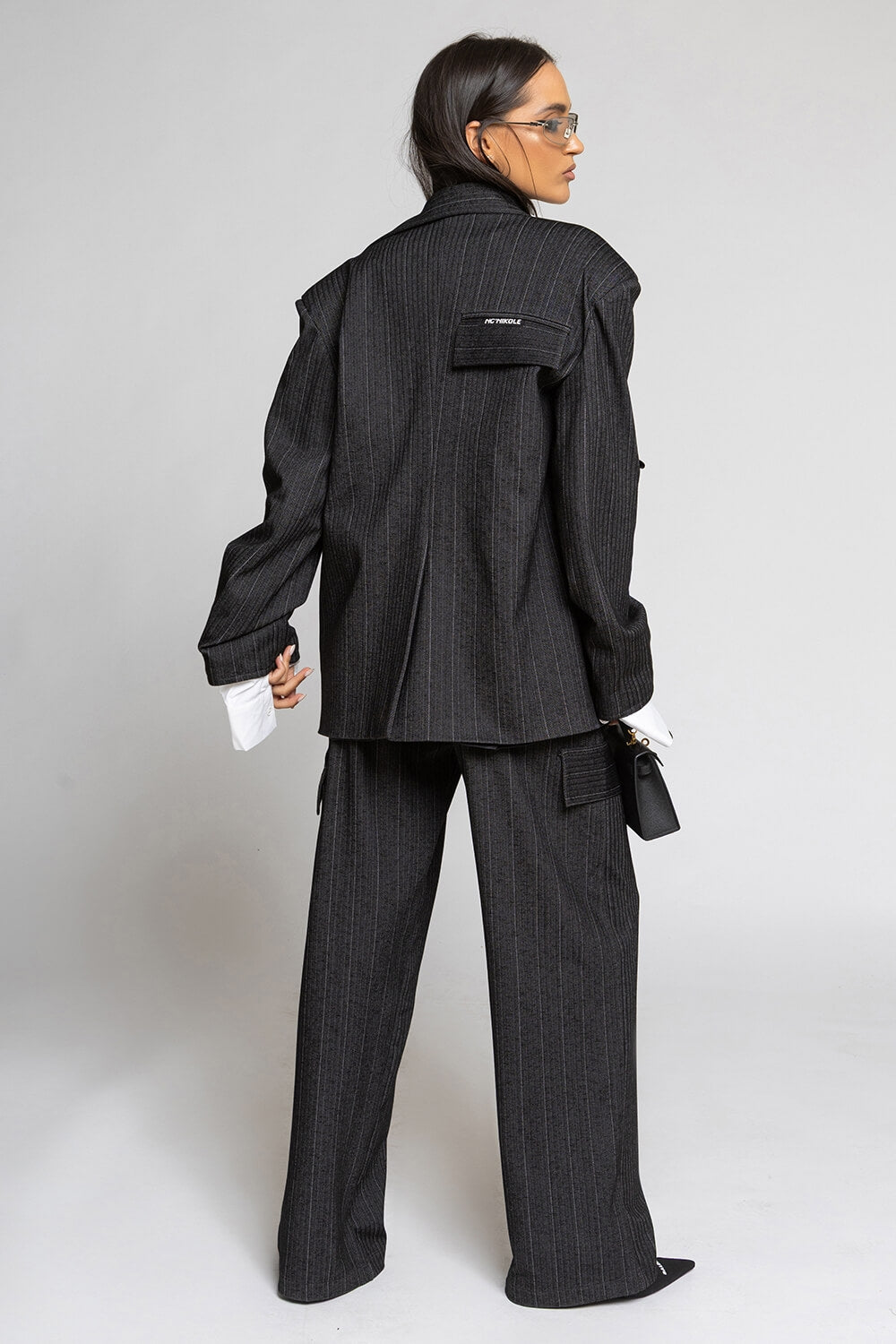 Pantaloni Nikole 6821