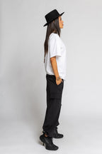 Pantaloni Nikole 6817