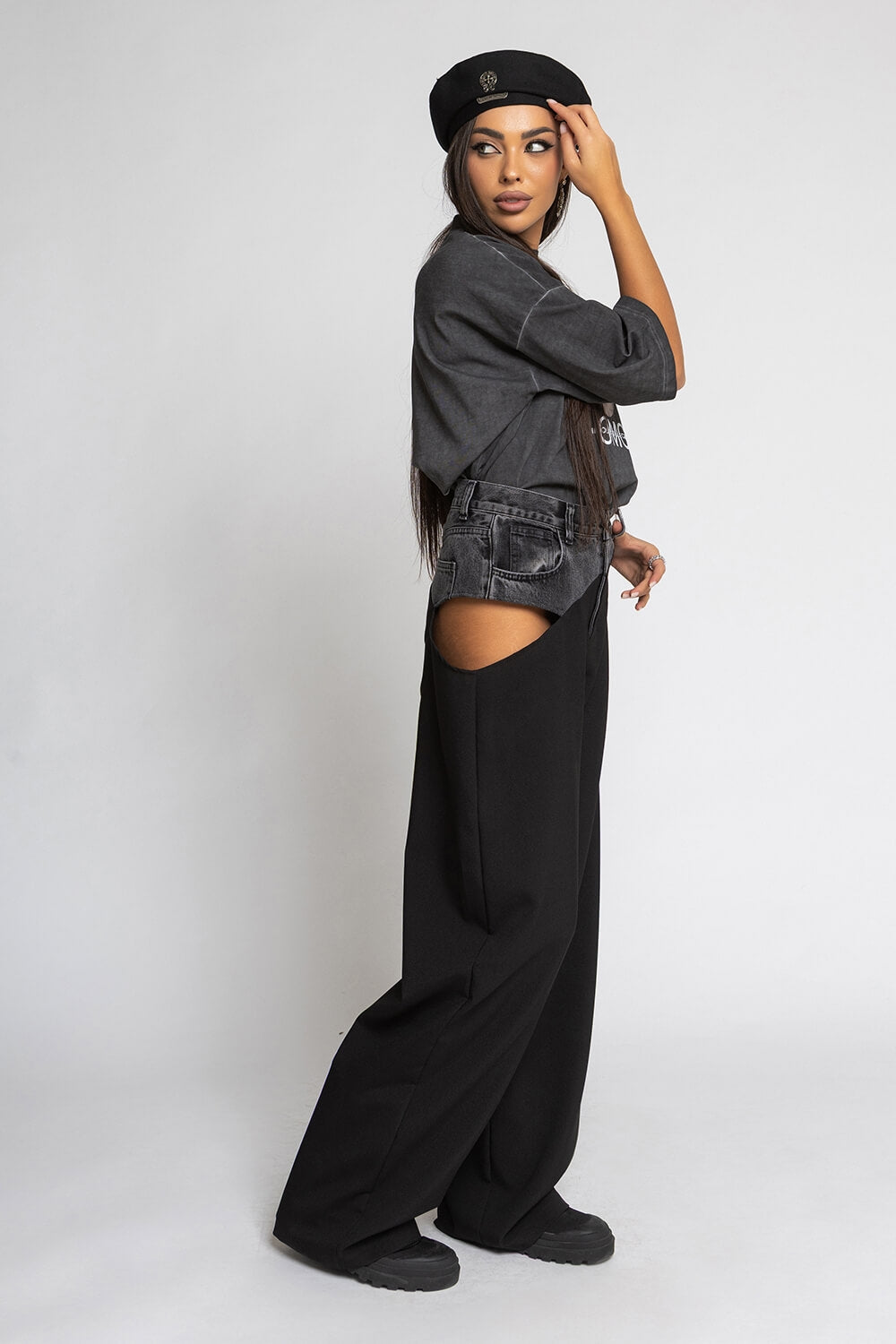 Pantaloni Nikole 6822