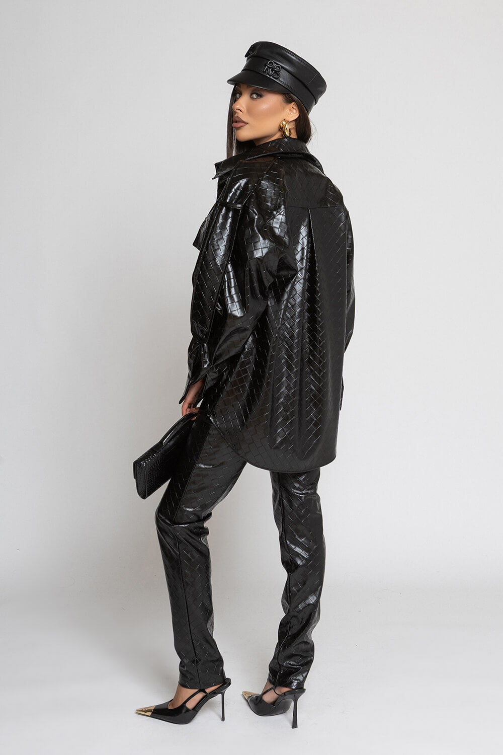 Nikole 6825 Leather Quill