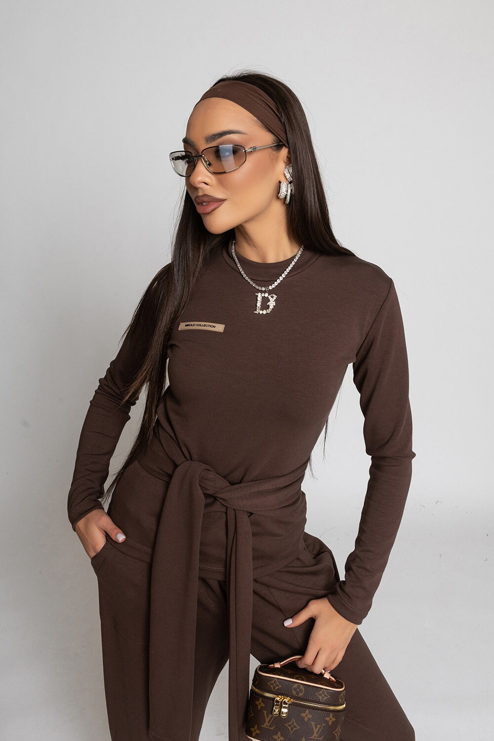 Seturi Nikole 9065