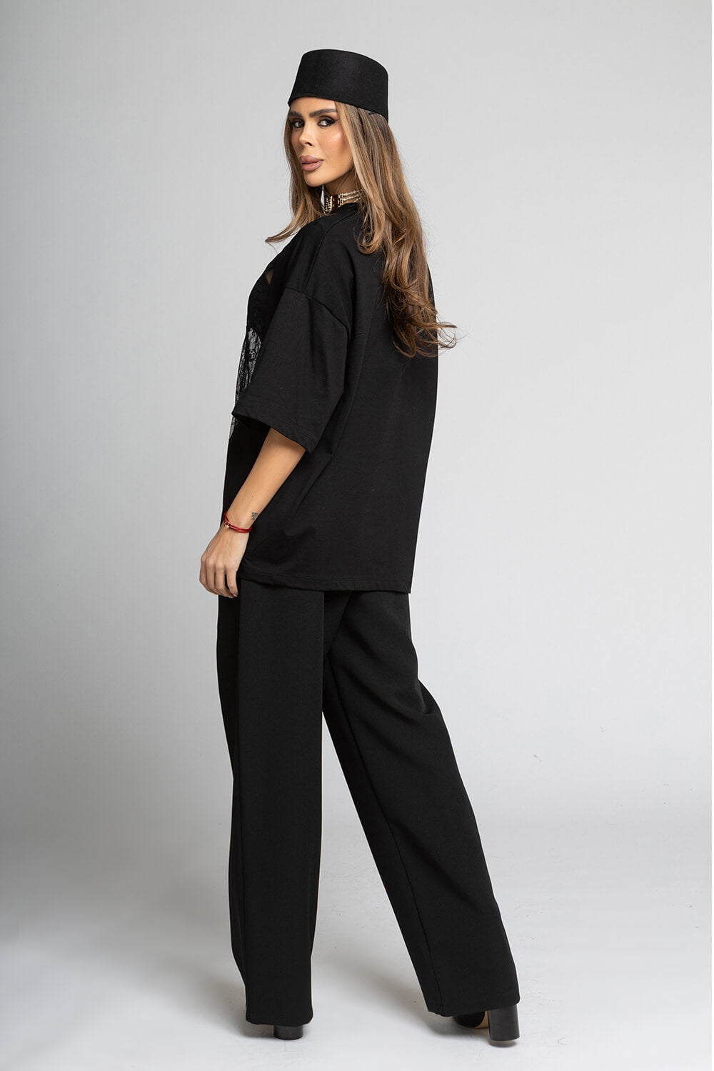 Pantaloni Nikole 6836