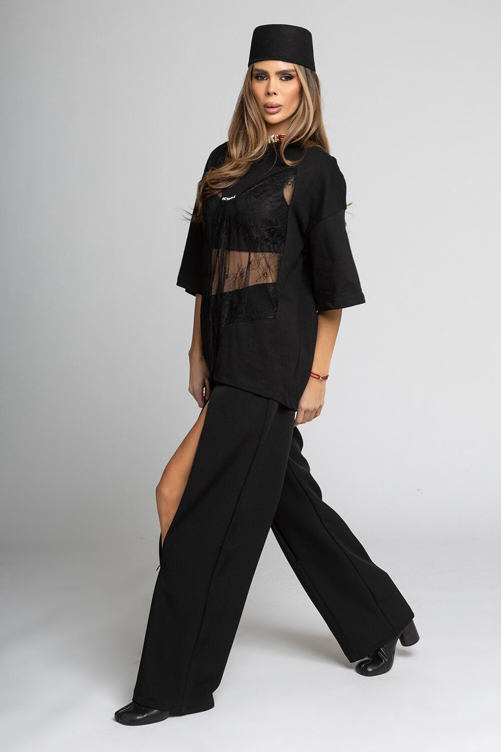Pantaloni Nikole 6836