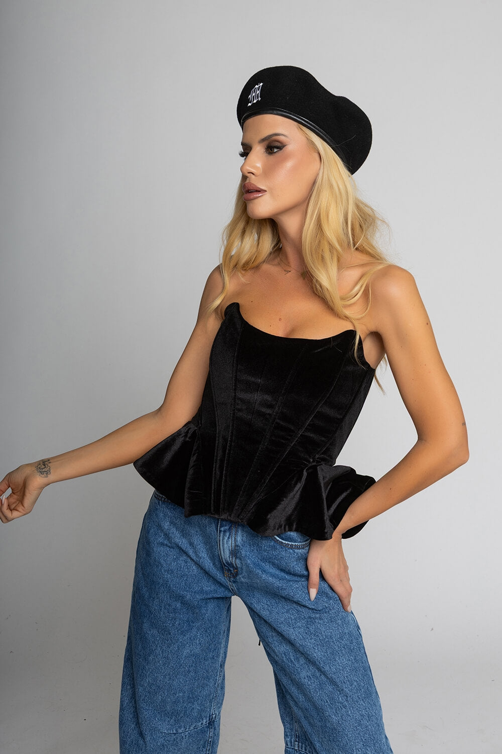 Nikole Blouse 5927