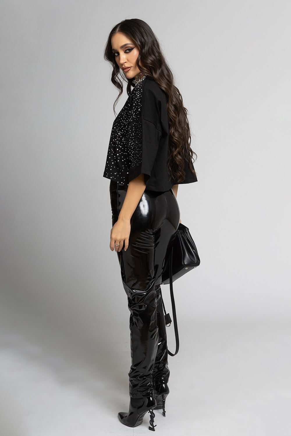 Nikole 6832 Lacquered Feather