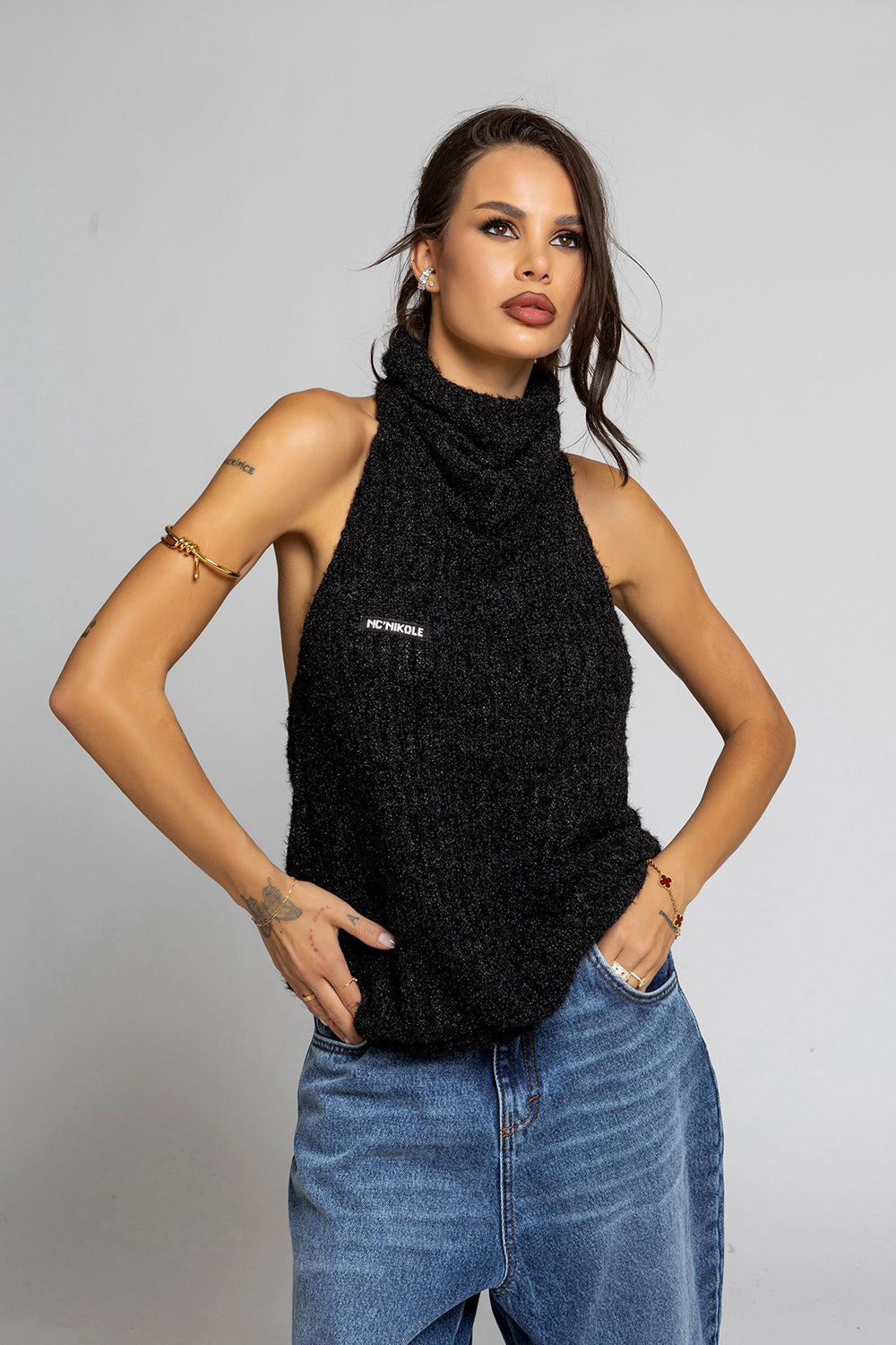 Top Nikole 5953