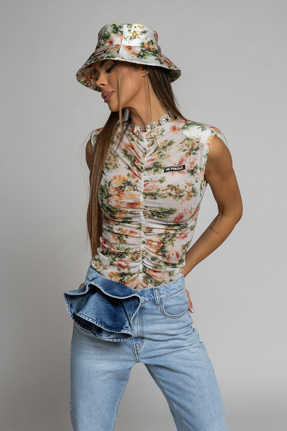 Top Nikole 5960