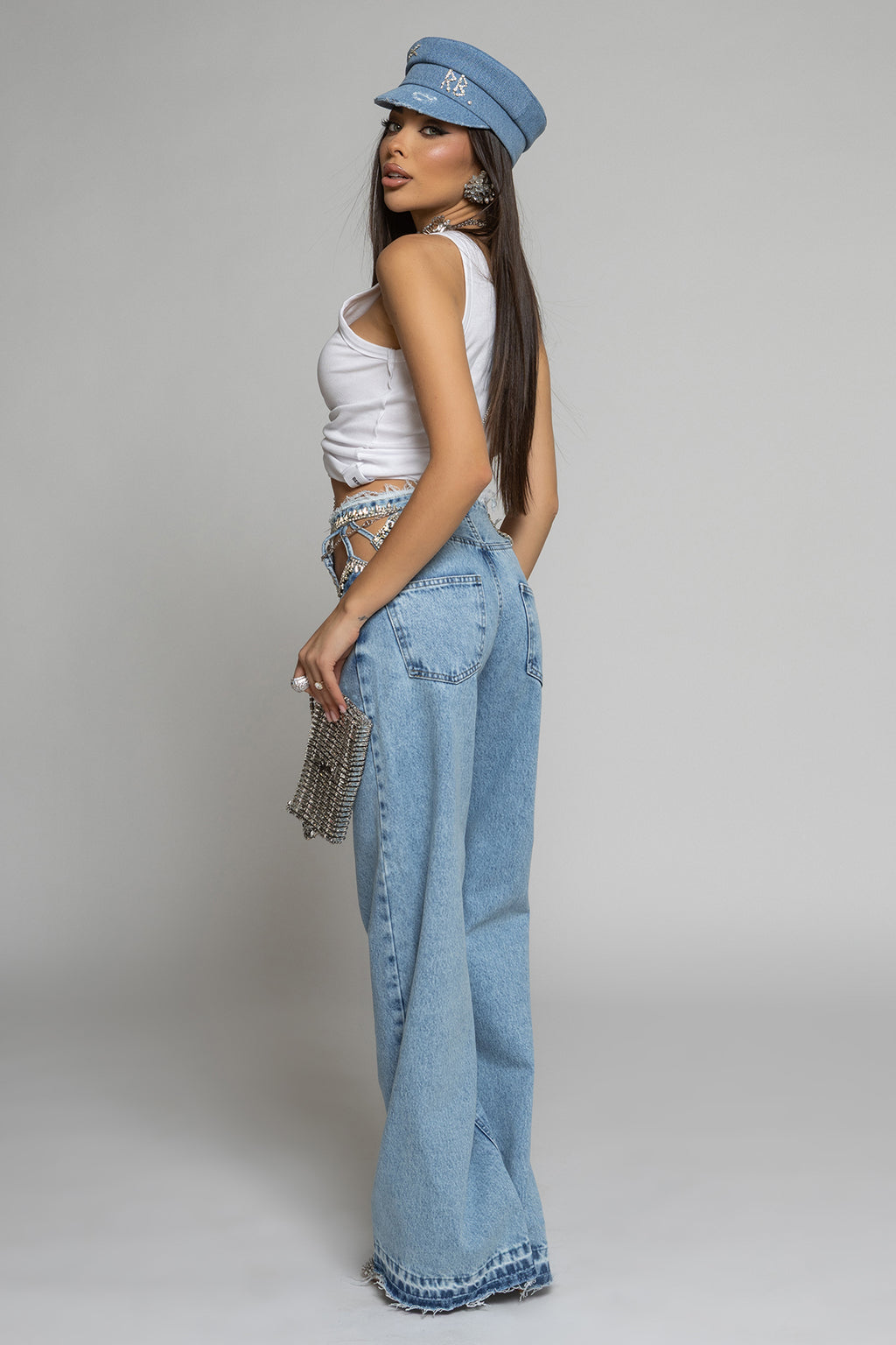 Blugi Nikole 6900