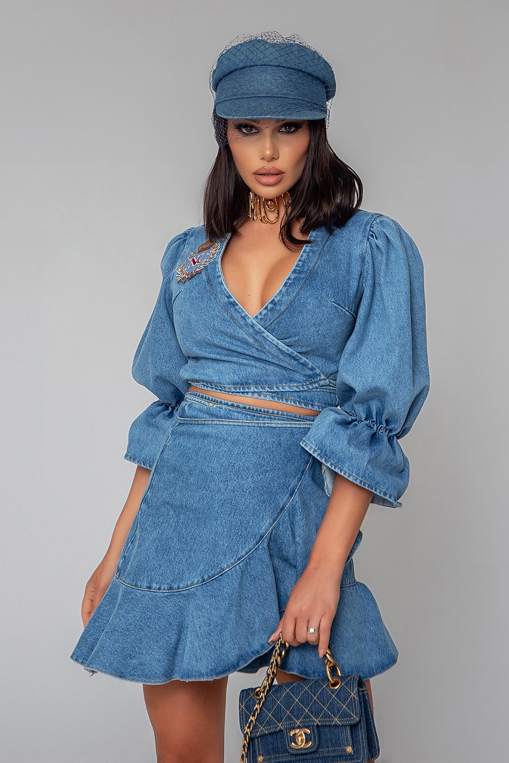 Nikole 8987 Sets